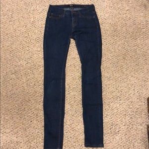 BDG Jeans. Mid-Rise Long